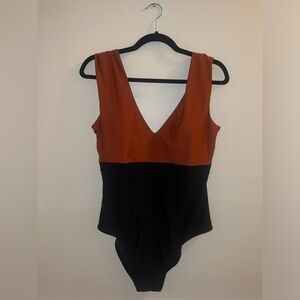 SummerSalt Rust and Black Wide Sleeve One Piece Size 12